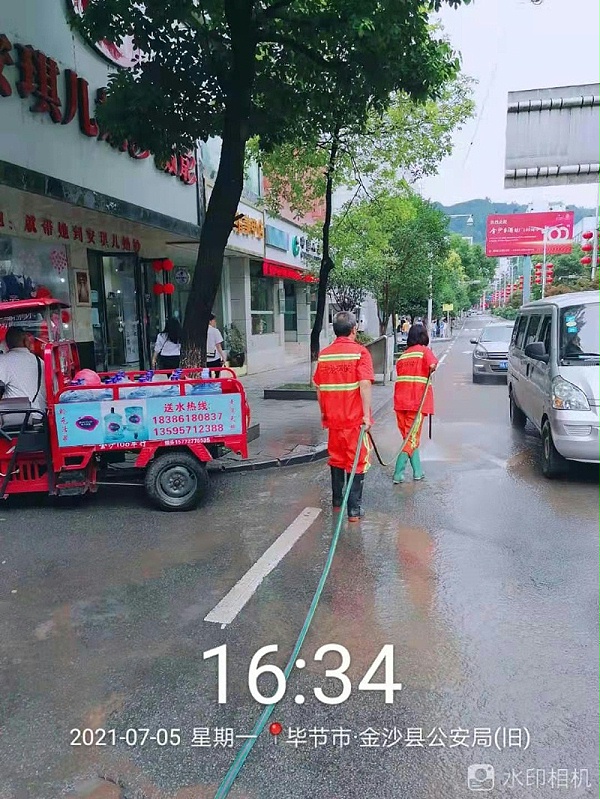 沐鸣娱乐人紧急清淤保畅通5