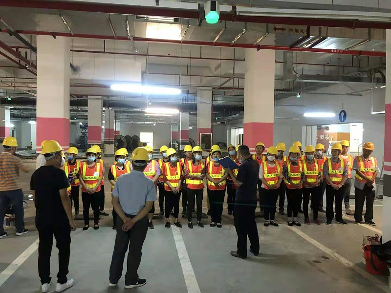 02深圳宝安万达广场开荒-沐鸣娱乐环保